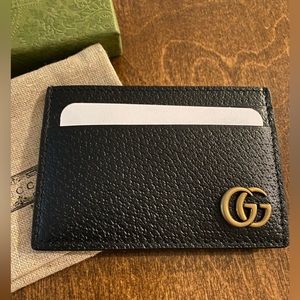 Gucci GG Marmont Card Case with Money Clip